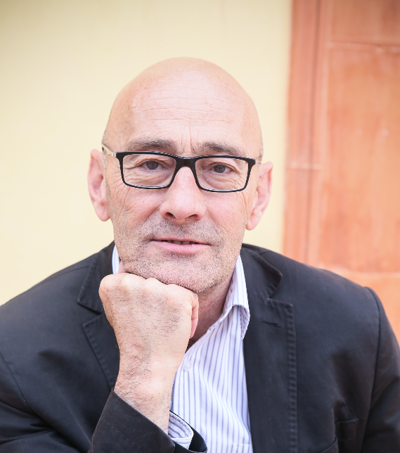 Salvador Sunyer al NITS de Playbrand parlant sobre les arts escèniques.